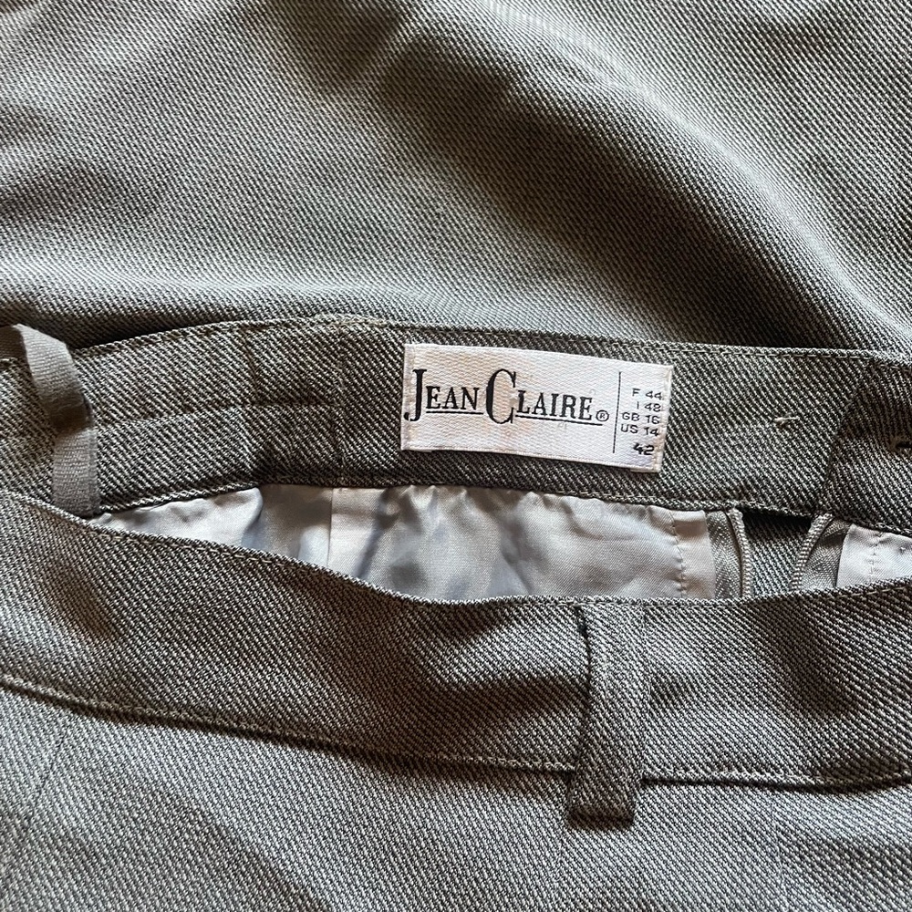 Jean Claire Gray Elegant Skirt